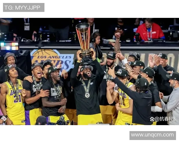 2020年湖人对火箭季后赛第二场精彩直播回顾与分析