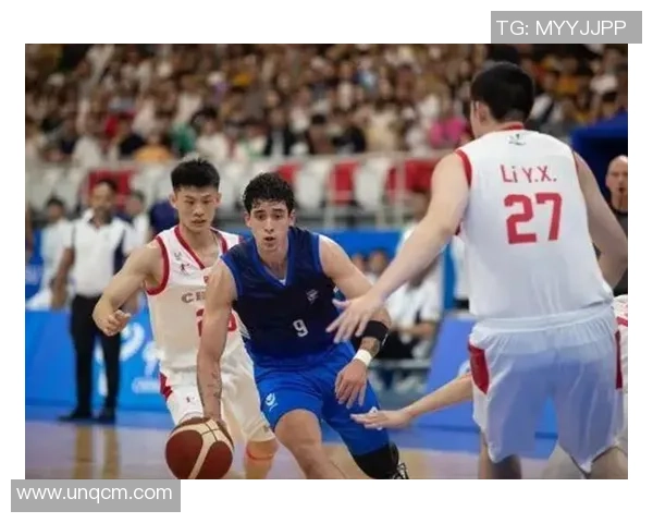 2010年中国男篮与巴西队激战回顾：精彩瞬间与战术分析