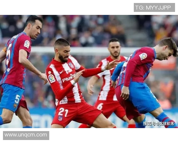 格拉纳达对阵马卢卡精彩直播全程回顾与赛后分析 格拉纳达对阵马卢卡精彩直播全程回顾与赛后分析