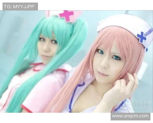 王者荣耀十周年Cosplay爆火出圈！杨幂精灵神女冷艳，梦泪李白引爆笑点